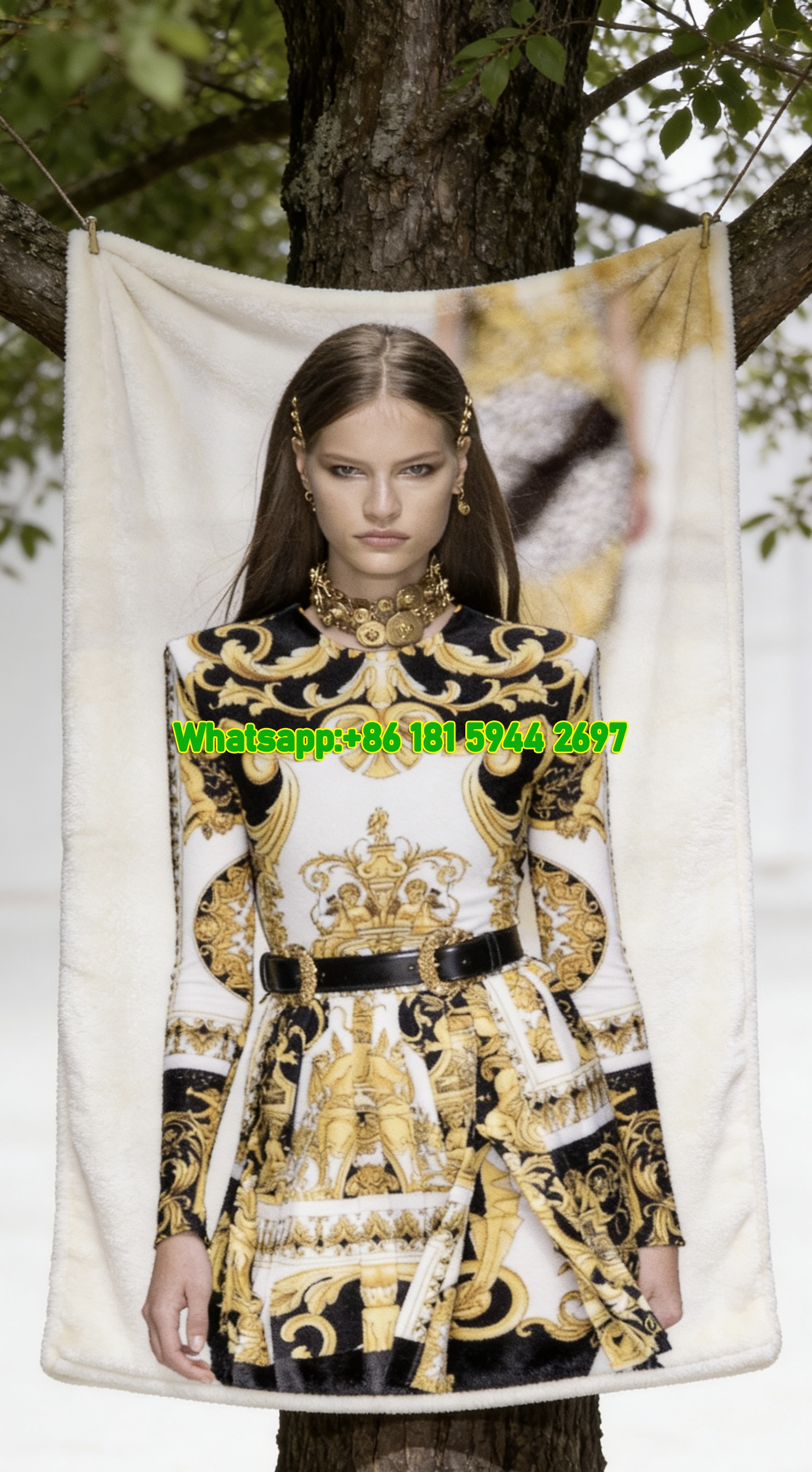 Versace Baroque Gold Black and White Print Runway Dress Flannel Throw Blanket IMG_1599